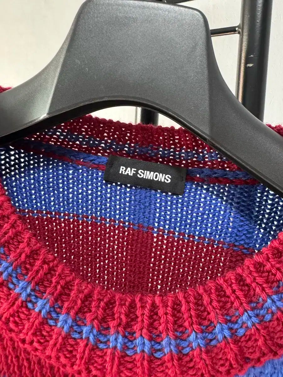 raf simons クロップドニット RAF SIMONS(ラフ シモンズ) ディストラプ クロップド ニット