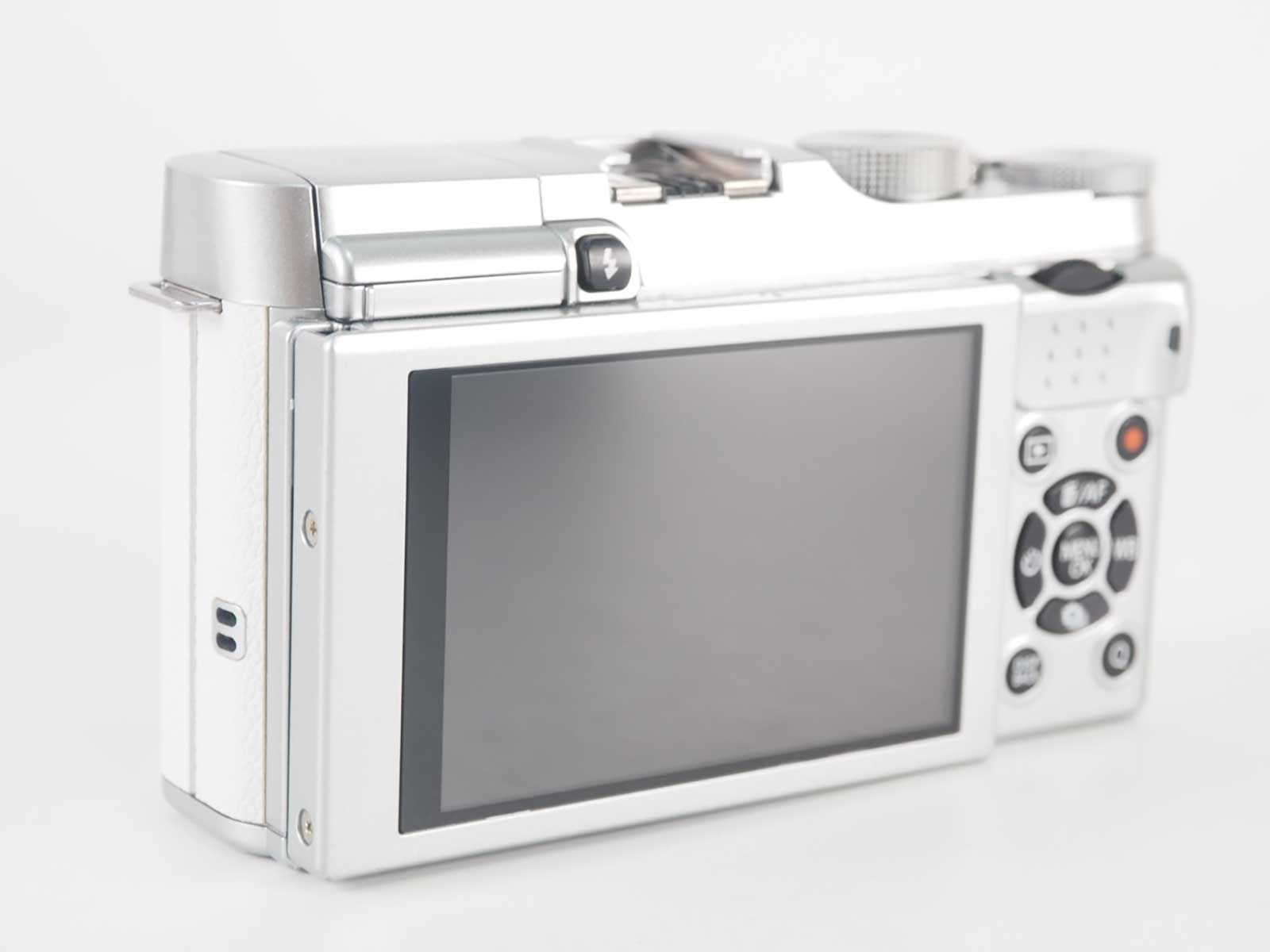 富士フィルム Fujifilm Fuji X-A2 Mirrorless Digital X Series Camera