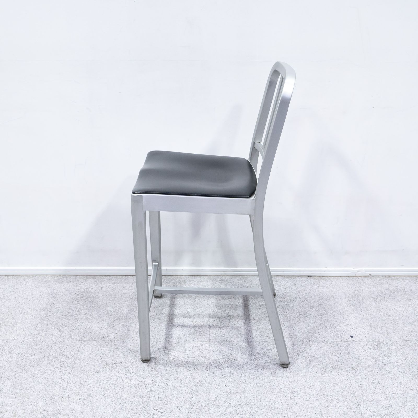 EMECO エメコ バースツール 2脚 カウンターチェア