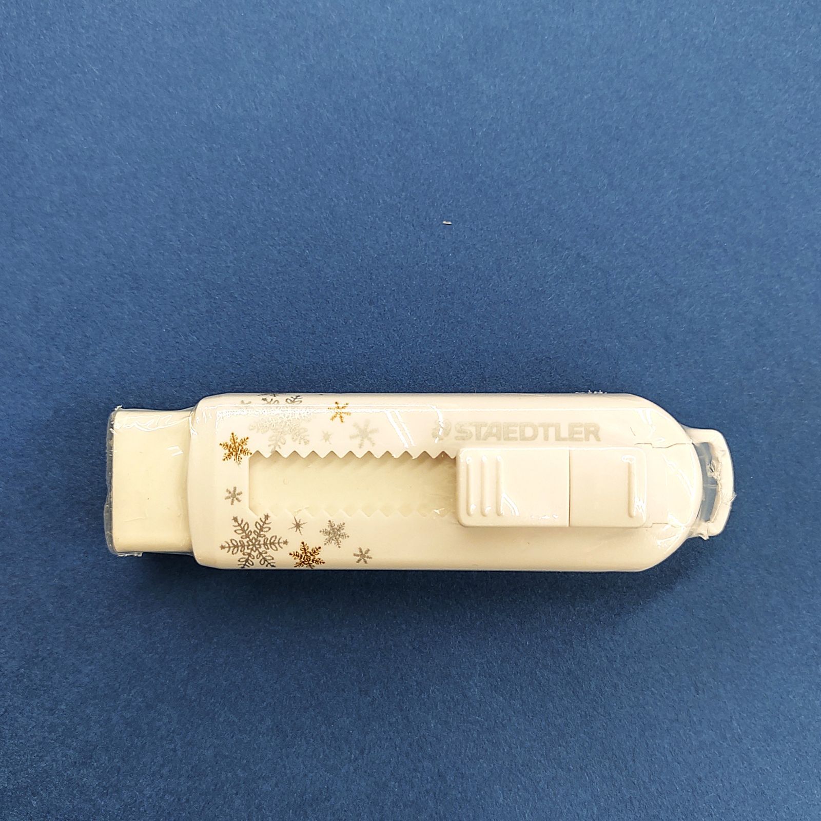 ステッドラー PVC フリーホルダー字消し SNOWFLAKES 525 PS1G-1