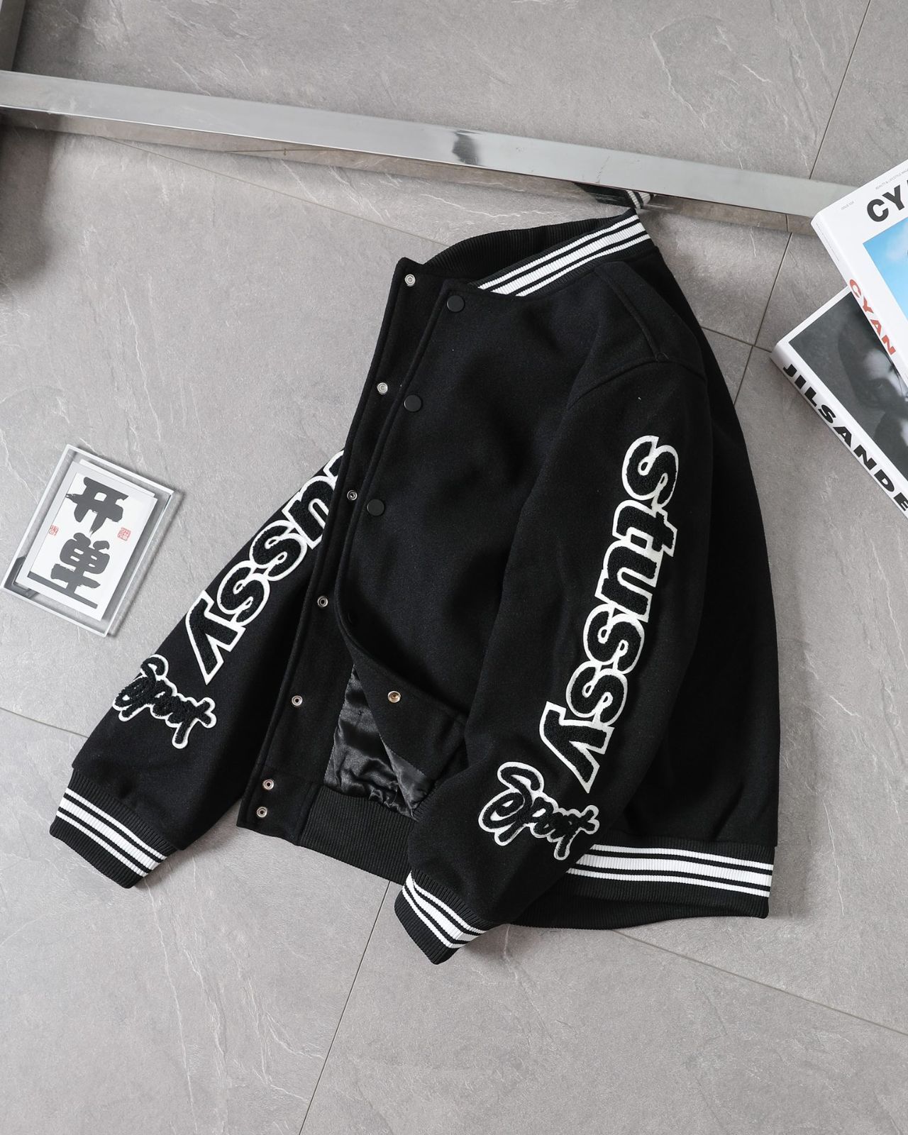 VARSITY JACKETダブルスリーブパッチ刺繍ベースボールジャージー