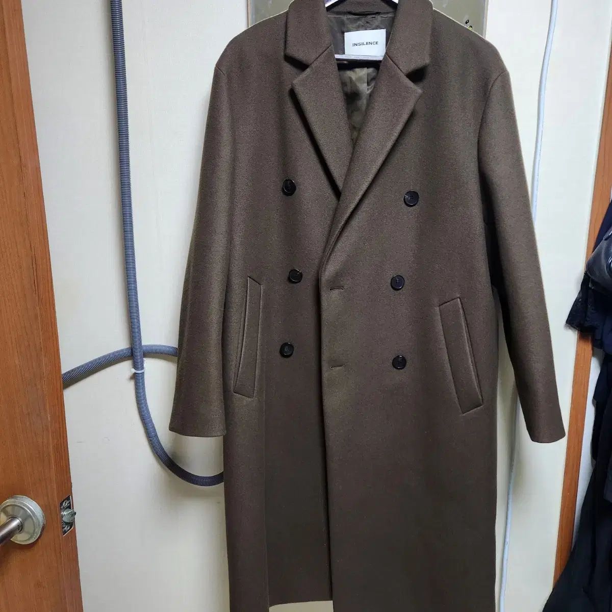 INSILENCE インサイレンス ダブル スポーツブラ コート ブラウン