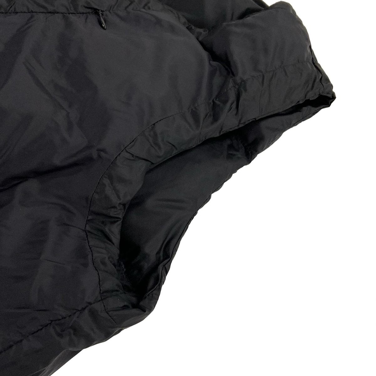 ダウンベスト サイズM