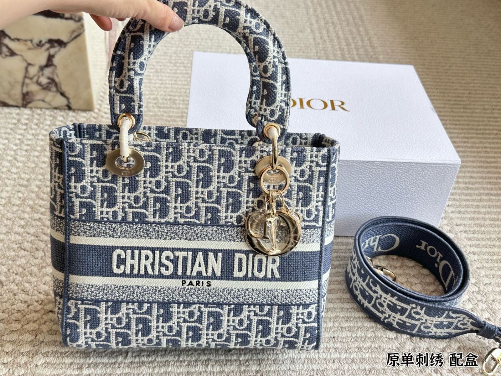 今日 D 家 刺繍デイフィーバッグ 在庫 の な価格です DECORATOM_COM_BR