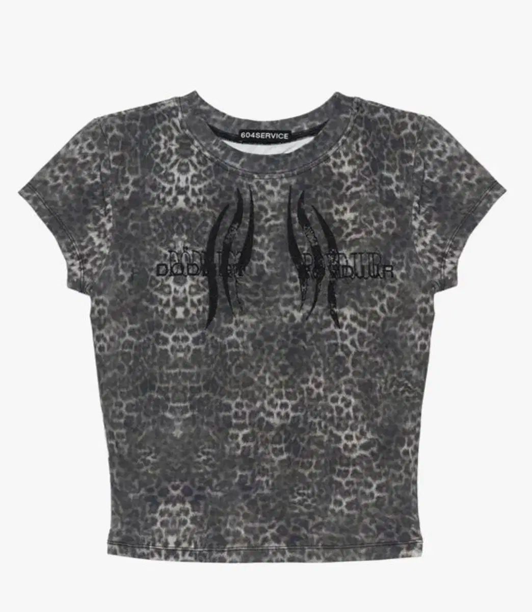 着用画像 604service leopard baby T ー shirts