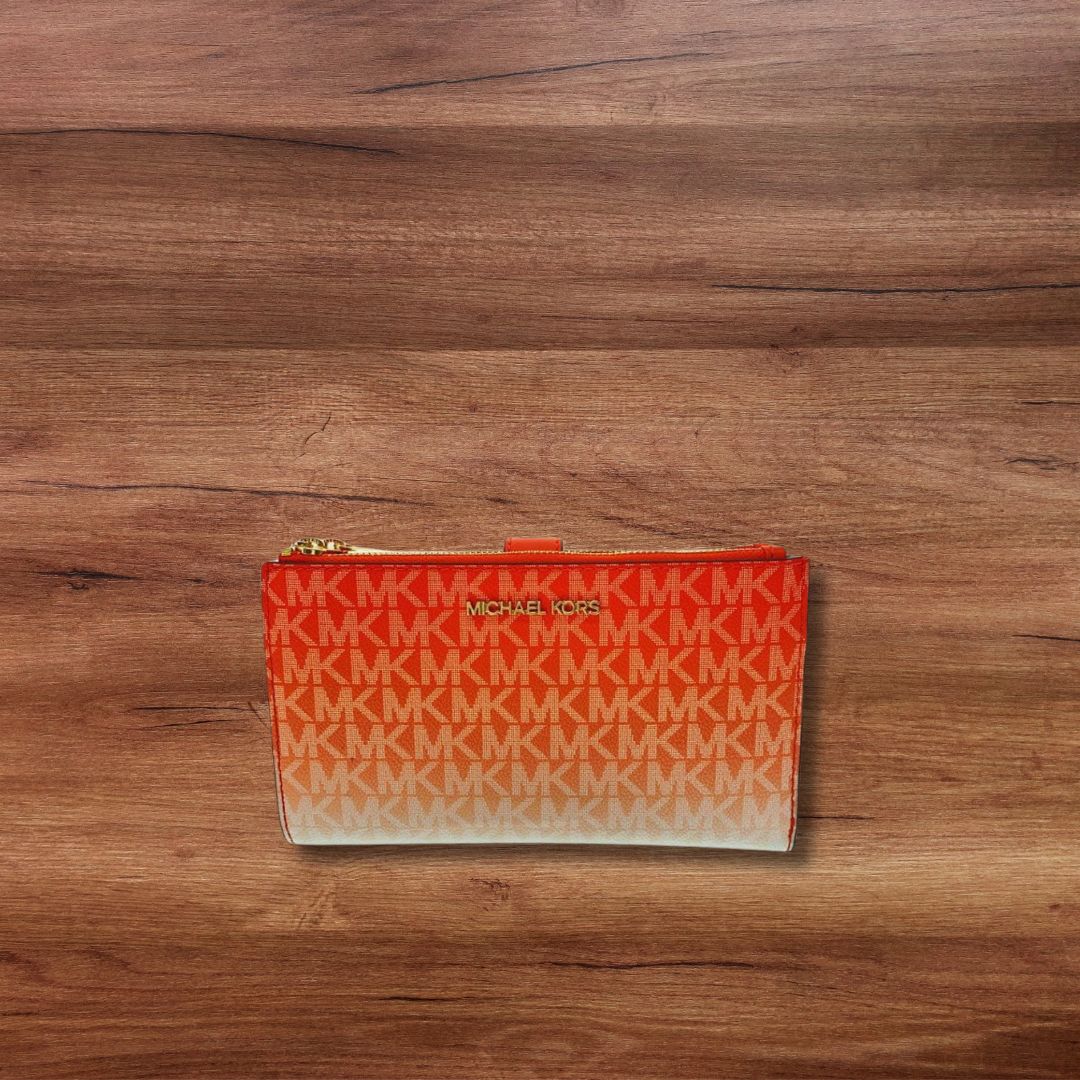 未使用✨MICHAEL KORS オレンジ 長財布 コンチネンタル ウォレット 未使用✨MICHAEL KORS オレンジ 長財布 コンチネンタル ウォレット