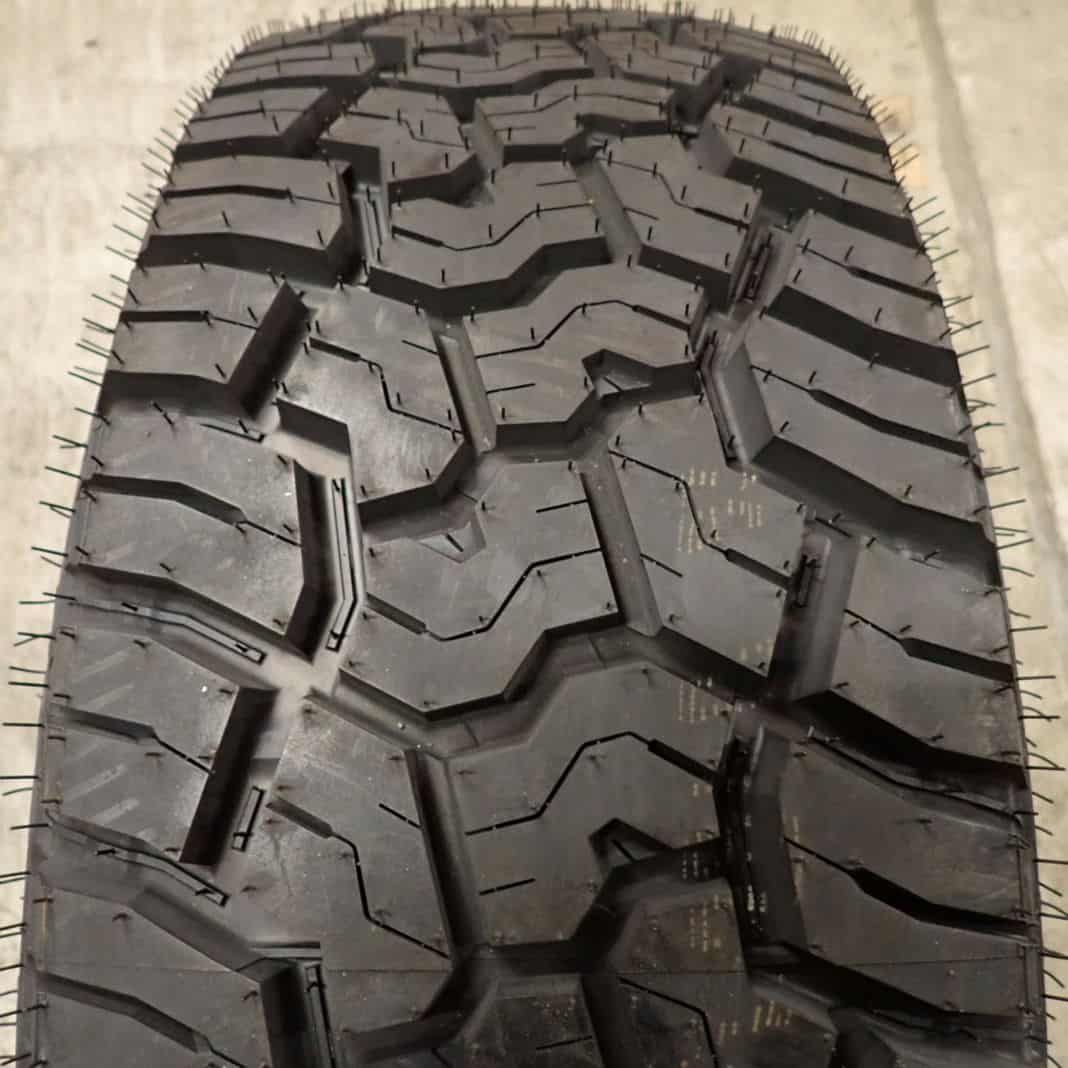 夏 製 4本SET 会社宛 265 65R18 122 119 10PR LT ヨコハマ ジオランダー X-AT ランドクルーザー 250 300 NO F0923