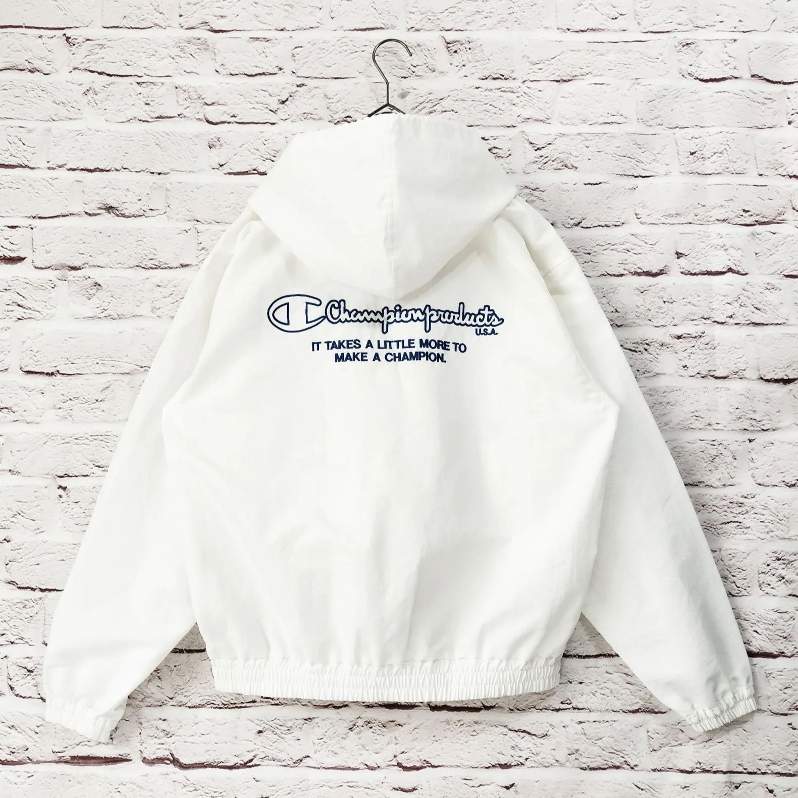 【日本製】Champion チャンピオン ナイロン セットアップ 上下 ロゴ刺繍 日本製】Champion チャンピオン ナイロン セットアップ 上下