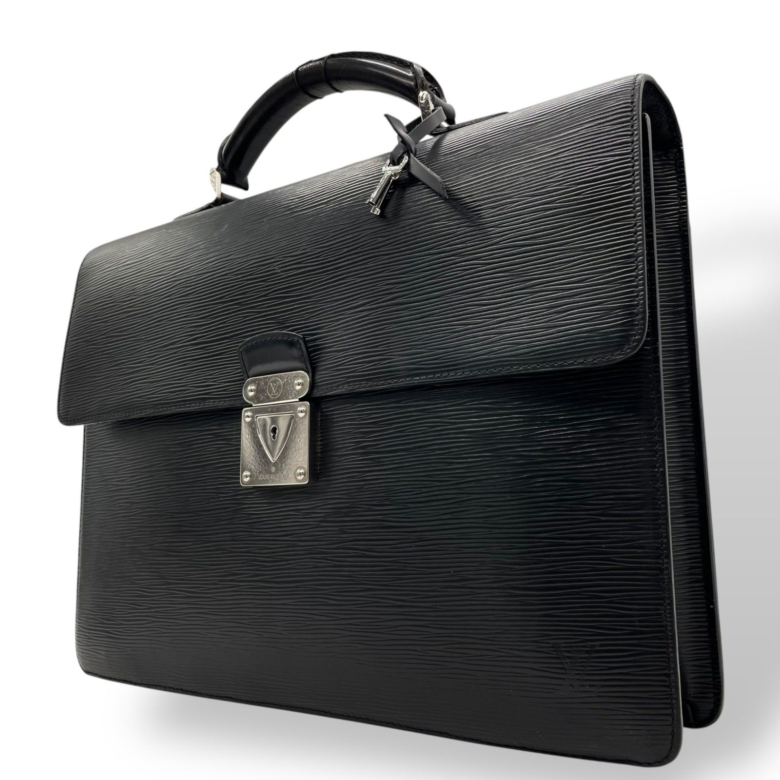ルイヴィトン LOUIS VUITTON エピ ロブスト2 ビジネスバッグ ノワール 
