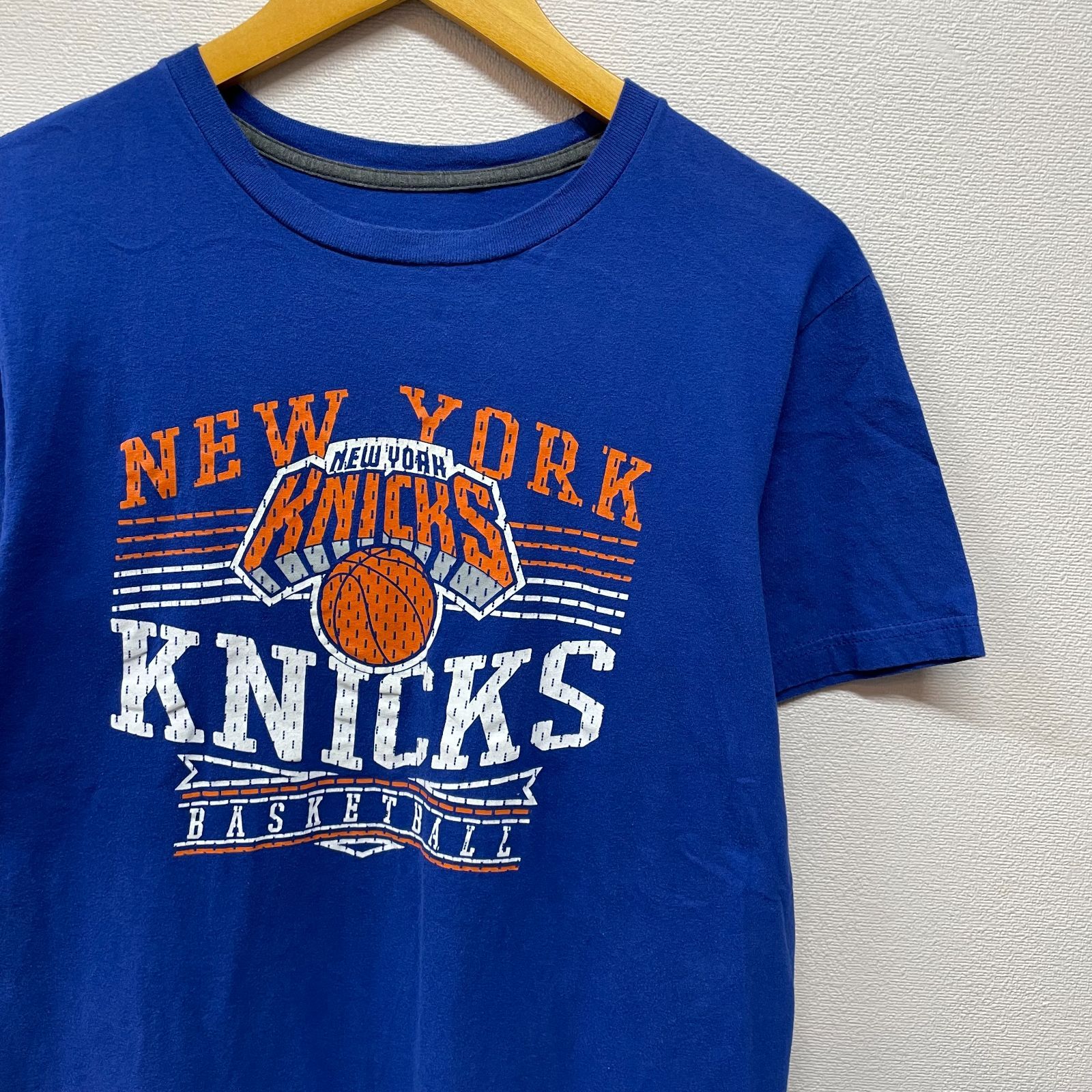 古着 L NBA ニューヨーク・ニックス 公式 Tシャツ クルーネック 青 