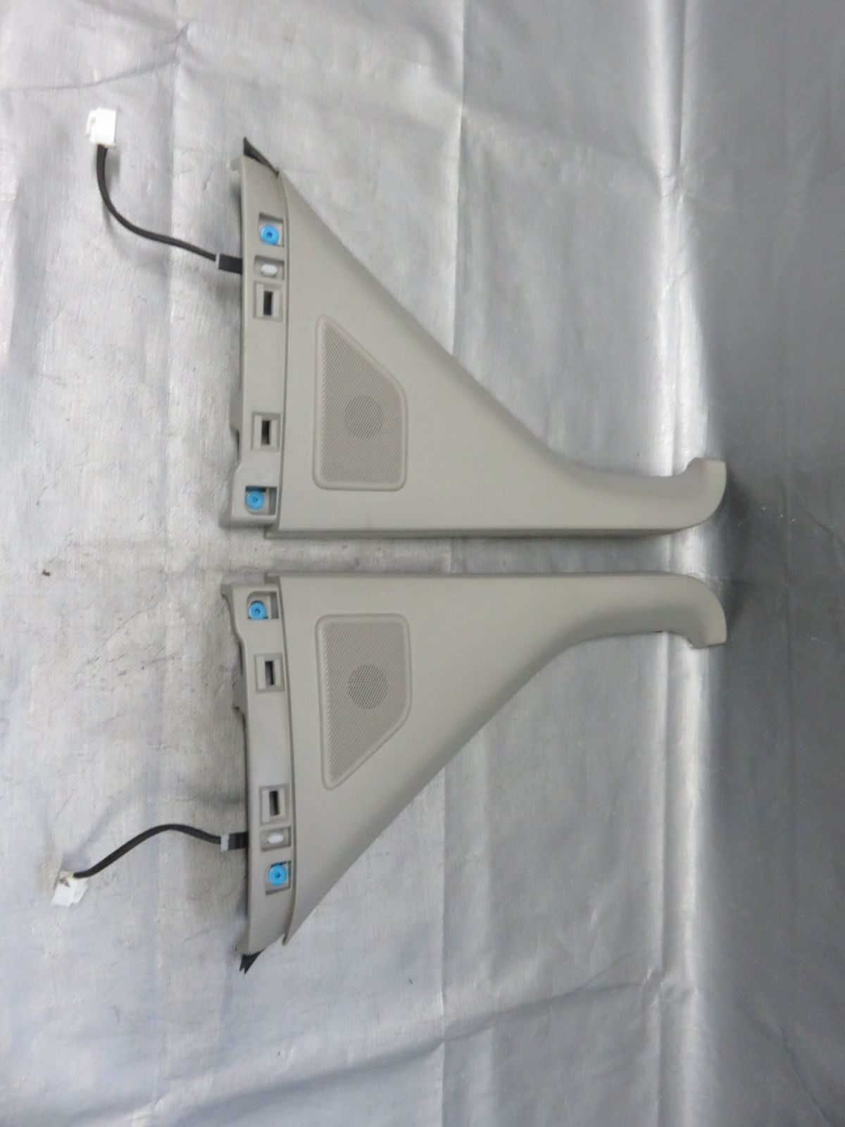STD5300 アルファード|ヴェルファイア ANH20W ANH25W|GGH20W GGH25W スライドドアスピーカー ツイッター 左右セット 67667-58030グレー色