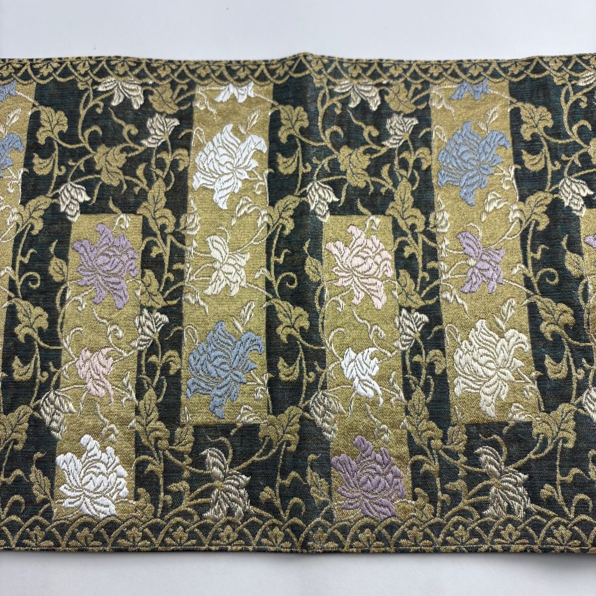 袋帯 美品 秀品 花唐草 縞 箔 唐織 緑 六通 正絹 【中古