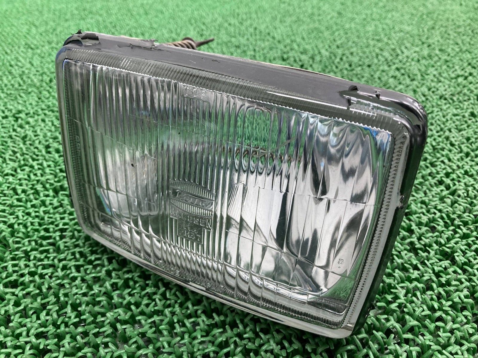 RG400ガンマ ヘッドライト XH37|997-17519 スズキ 純正 バイク 部品 HK31A XH37 997-17519 修復素材に コケキズ無し 品薄 Gd