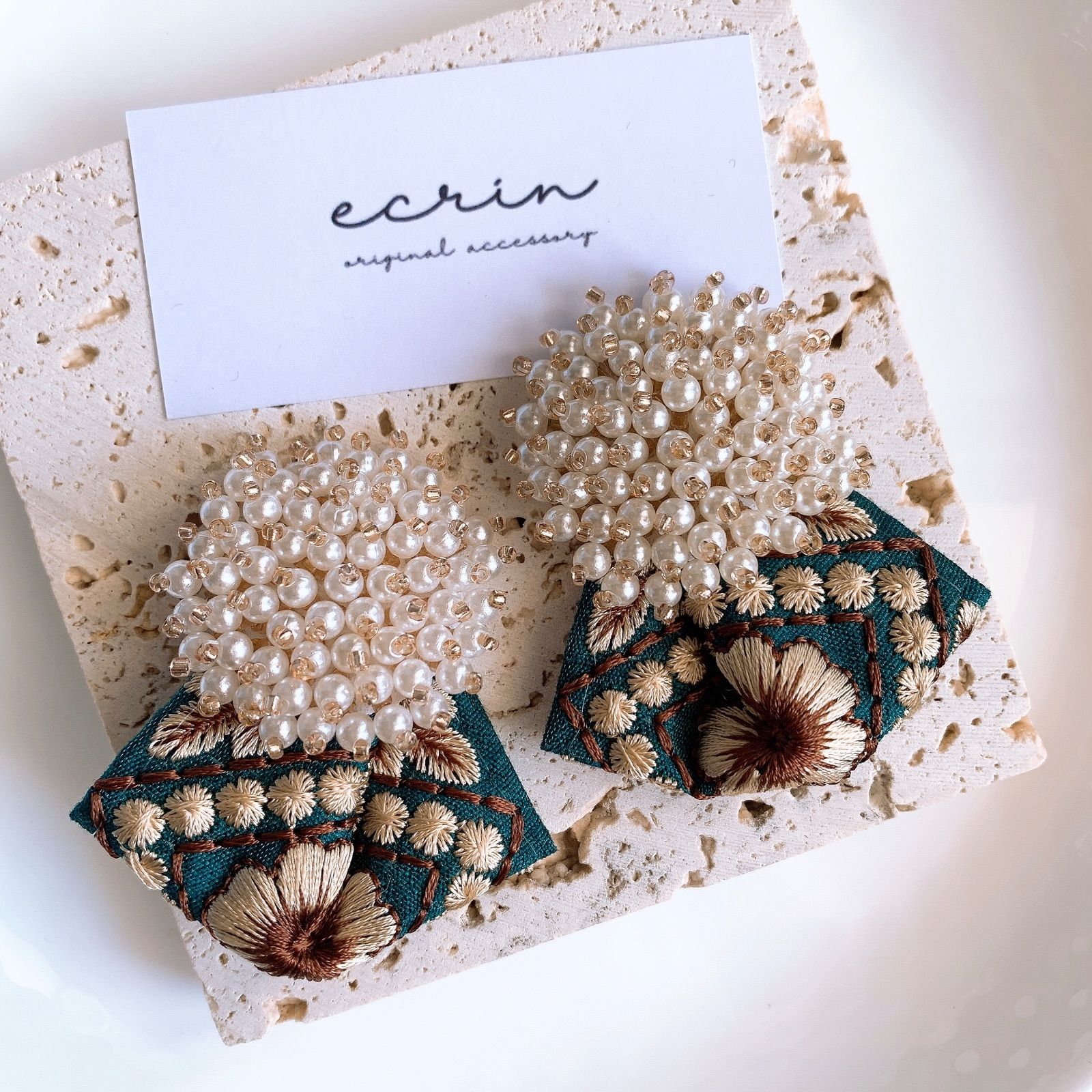 1584】つぶつぶ パール ビーズ刺繍 インドリボン ハンドメイド 