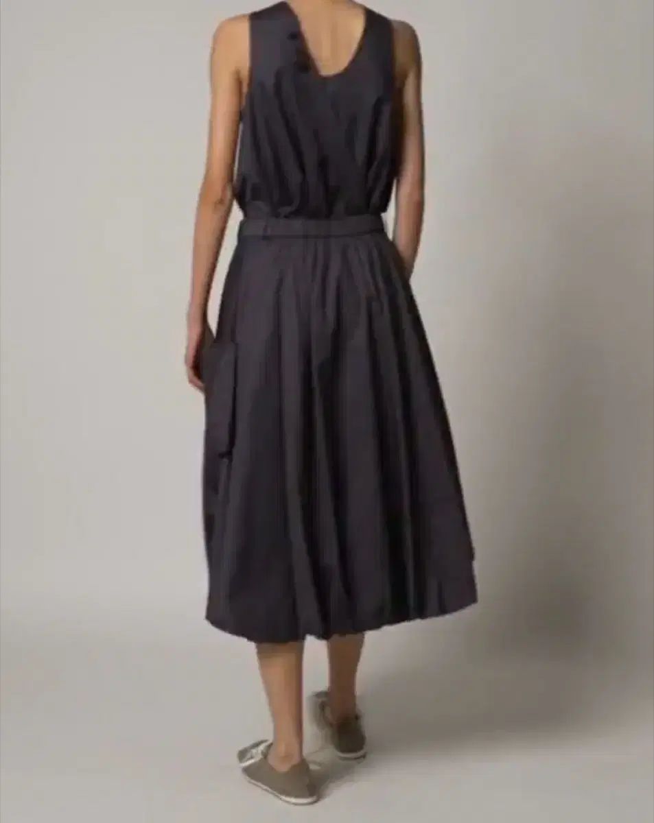 片方サスペンダー スカート