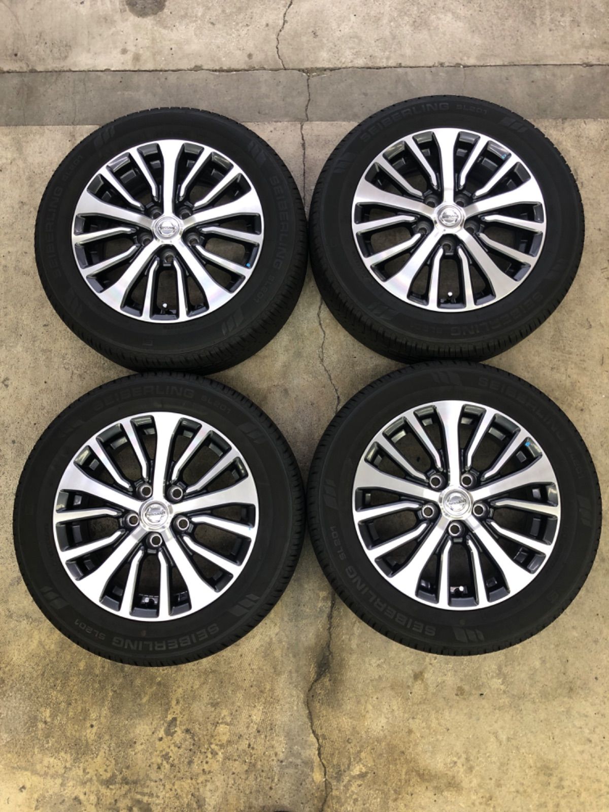 195/60R 16 日産セレナC26純正 タイヤ・ホイール サマータイヤ NANKANG 中古 4本 夏タイヤ 日産 C26 セレナ 純正 + 195/60R16