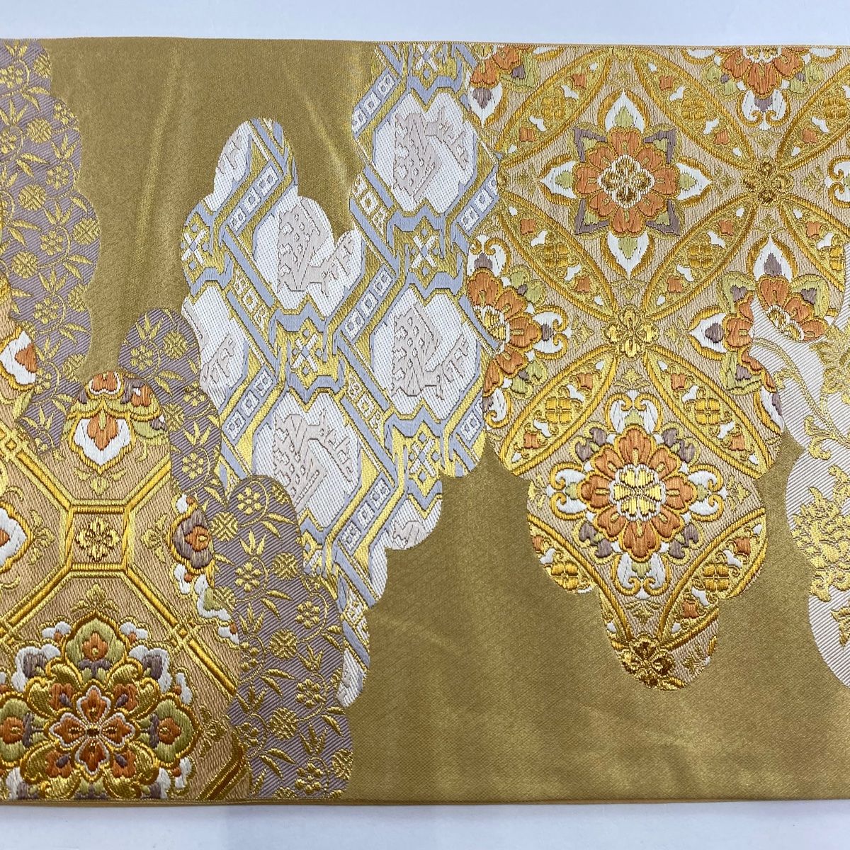 SO-442 袋帯 六通 正絹 箔 蜀江文様 銀糸 高級 逸品 SO-442 袋帯 六通 正絹 箔 蜀江文様 銀糸 高級 逸品