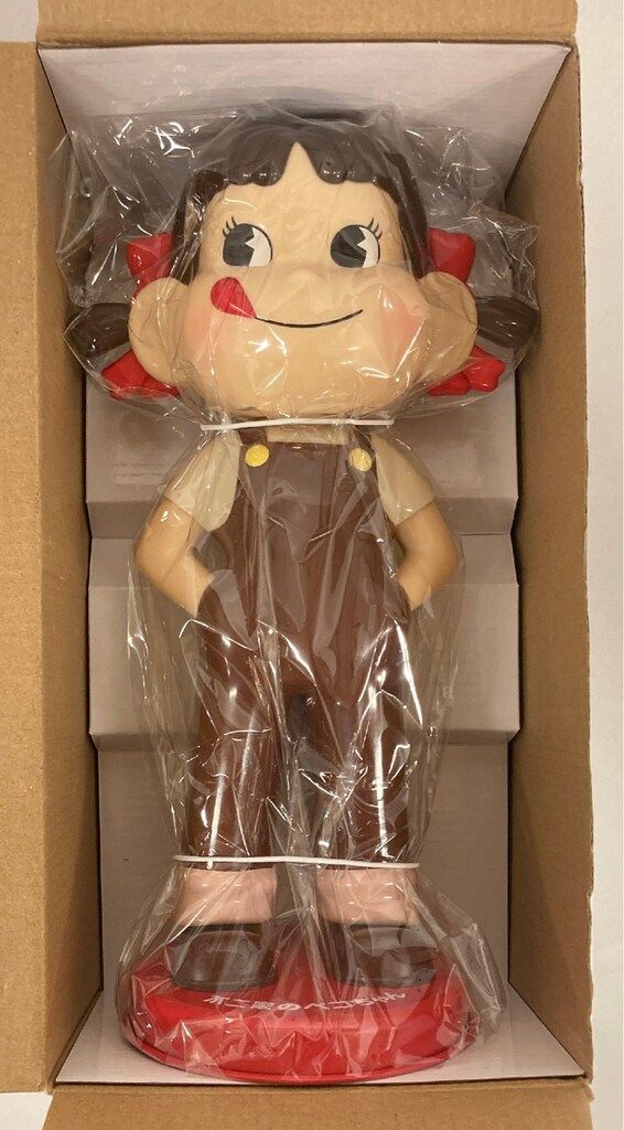 不二家 首ふりペコちゃん人形 ベージュTシャツ 茶色つなぎ
