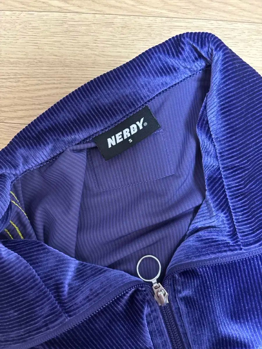 NERDY ノルディ ベロア トレーニング セット s サイズ MAAHADDERANG_COM