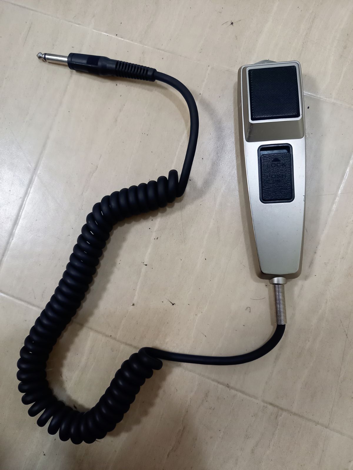 CA-600DN１台 マイク３個