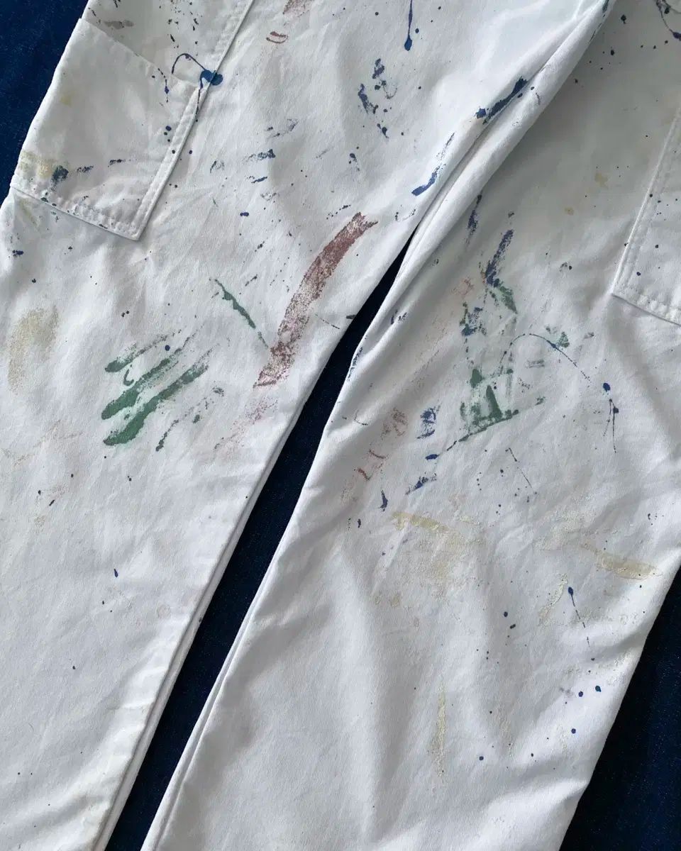 白 カーペンター