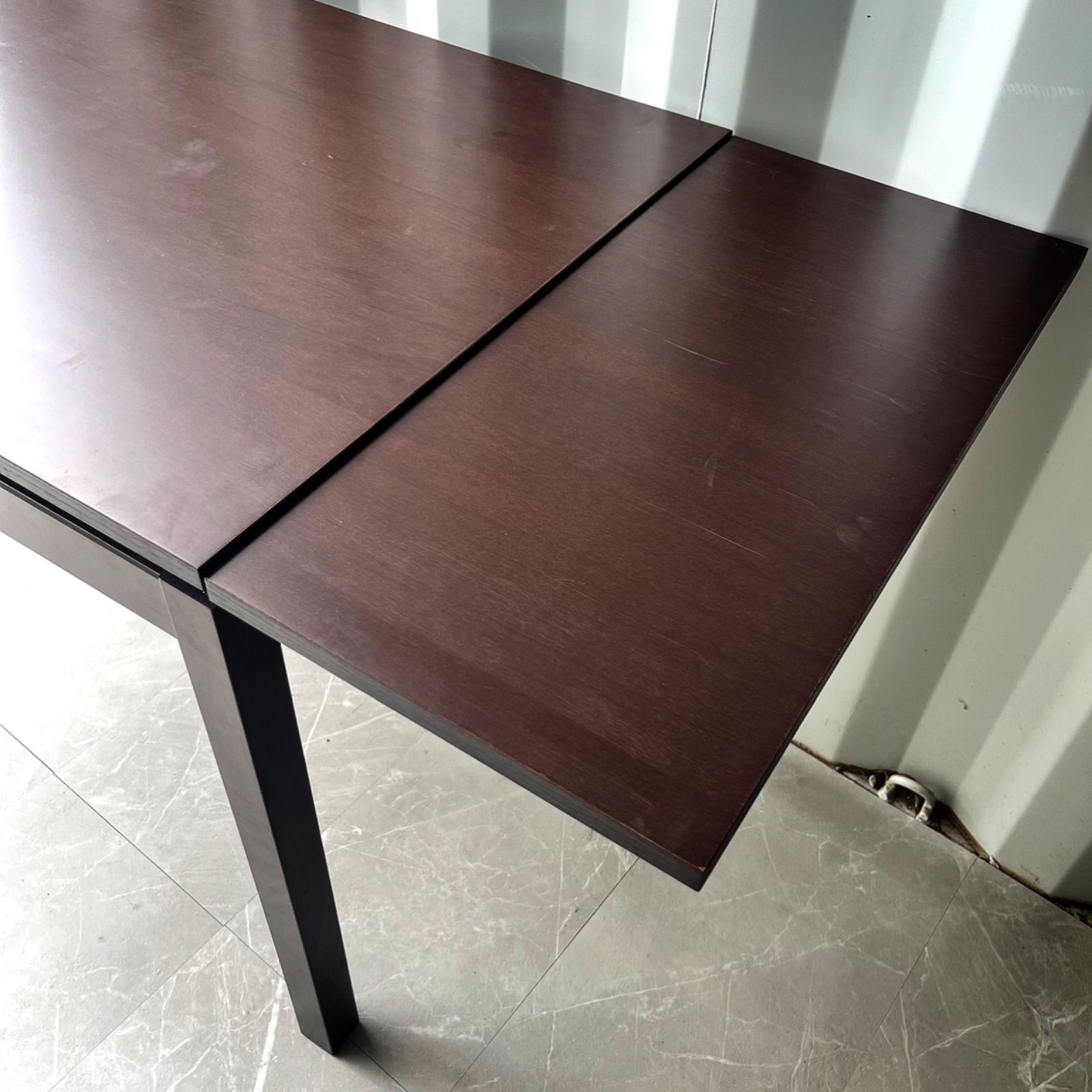 取付無料！カリガリス イタリア 天然木伸長式ダイニングテーブル✨ 取付無料！カリガリス イタリア 天然木伸長式ダイニングテーブル