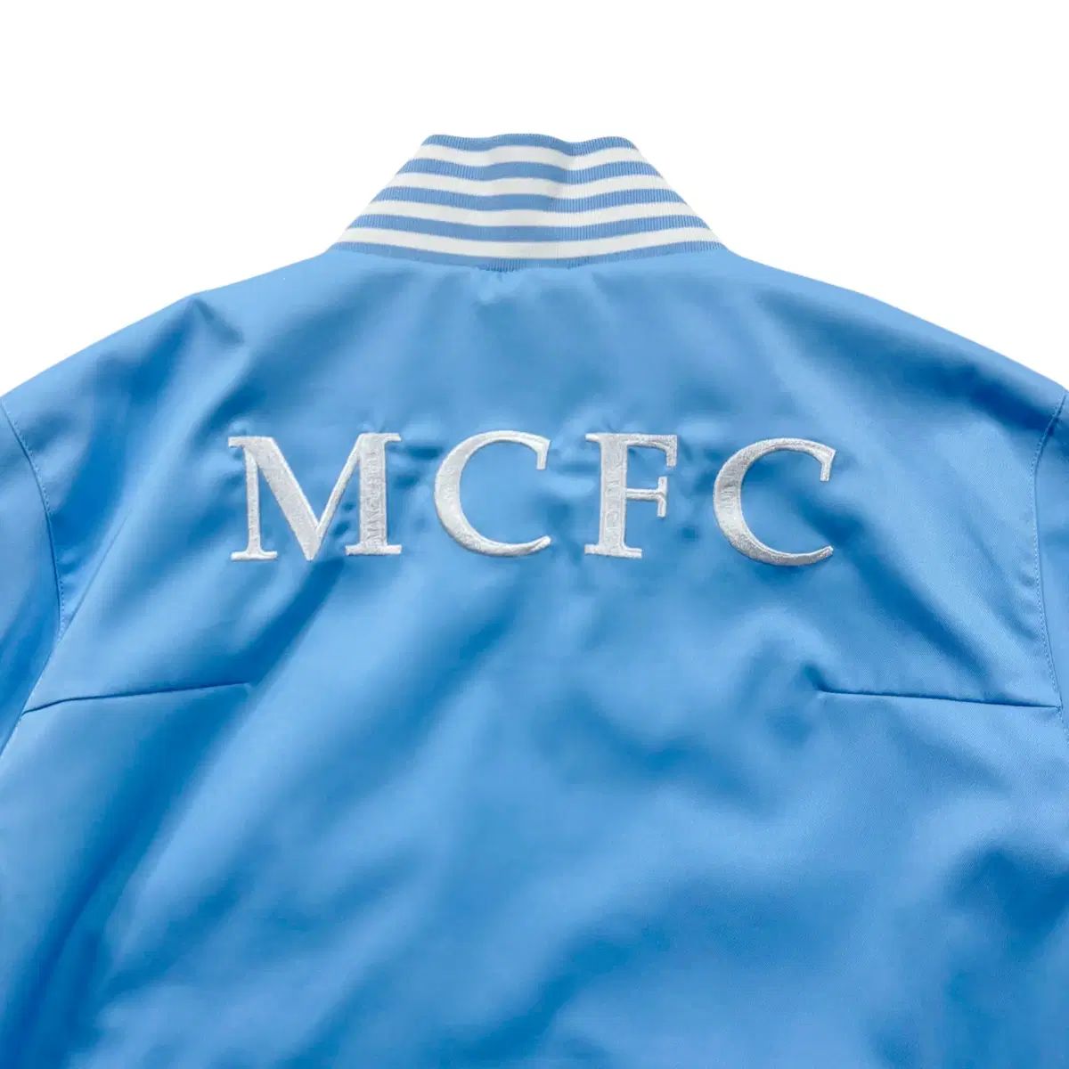 アンブロ マンチェスターシティ ジャケット umbroアンブロ