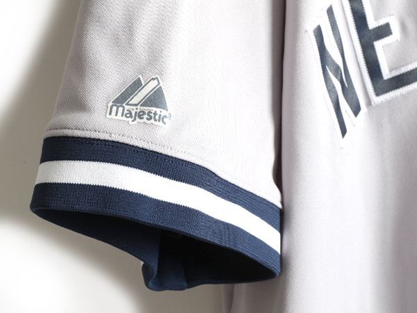 お得なクーポン配布中!】 MLB オフィシャル Majestic ヤンキース