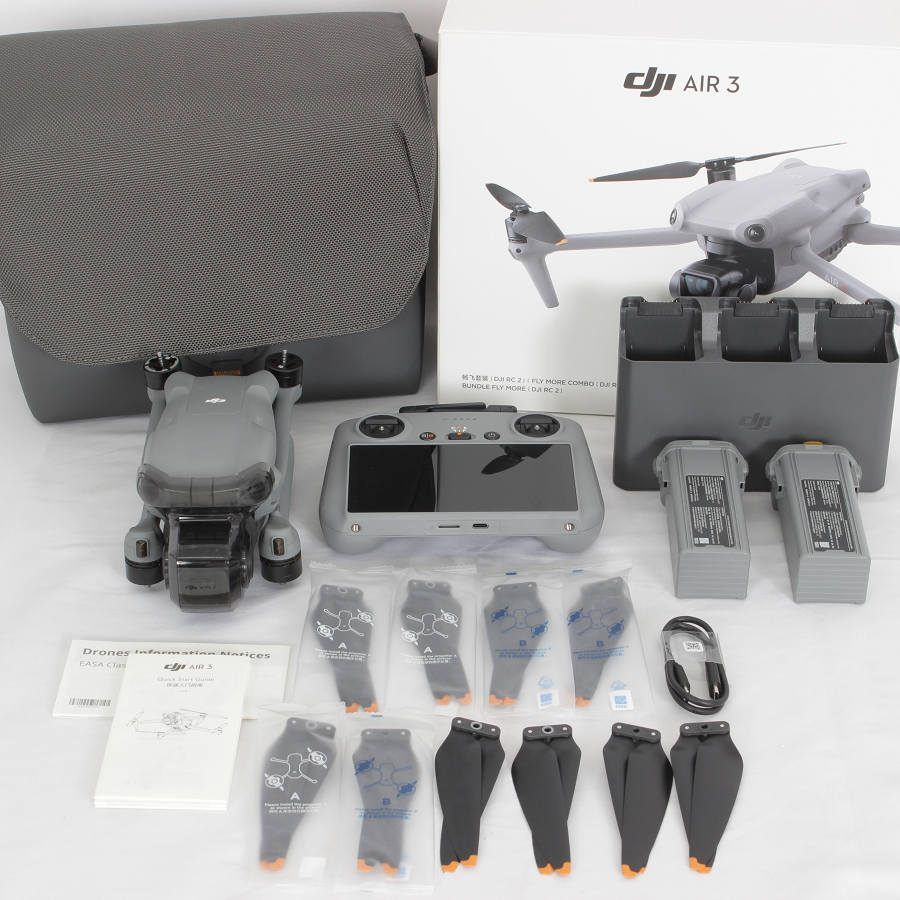 美品】DJI Air 3 Fly More Combo RC2付属 DP3232 ドローン 