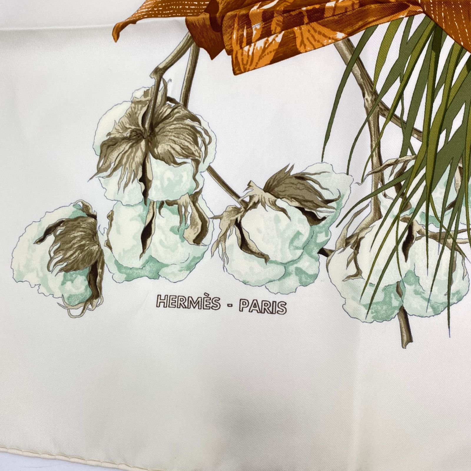 極美品✨HERMESエルメス　パリの職人たち　グリーン　カレ90 楽天市場】未使用品 HERMES エルメス カレ90 Les Artisans d