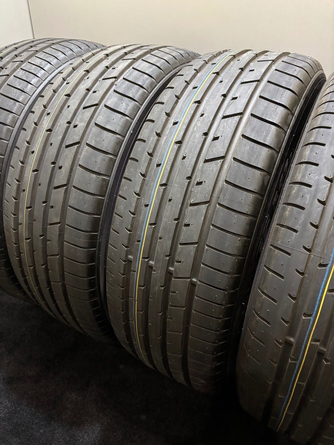 新車外し 225|55R19 TOYO|PROXES R46A 夏タイヤ サマータイヤ 4本 80ハリアー クロスオーバー 3-H766