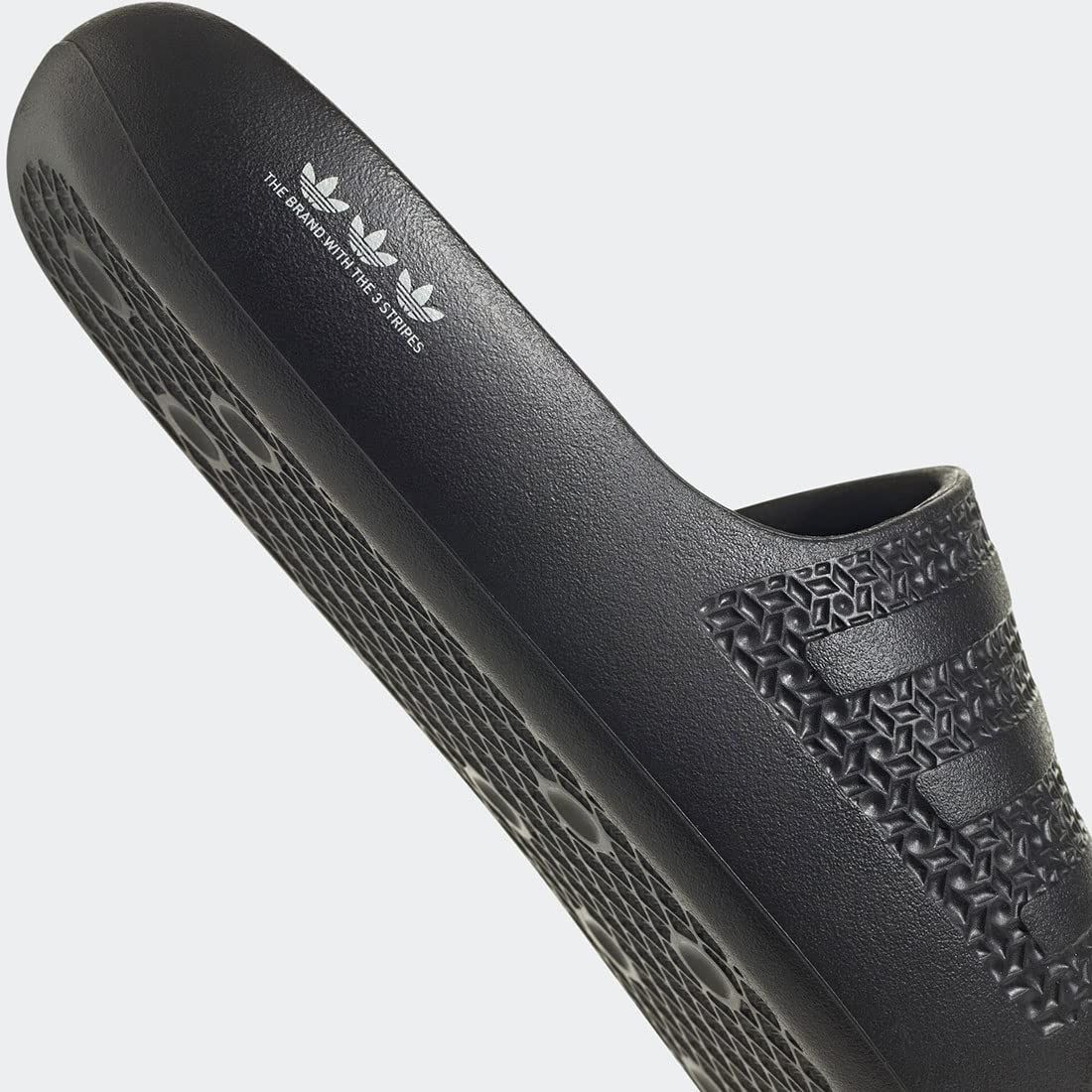 ADILETTE