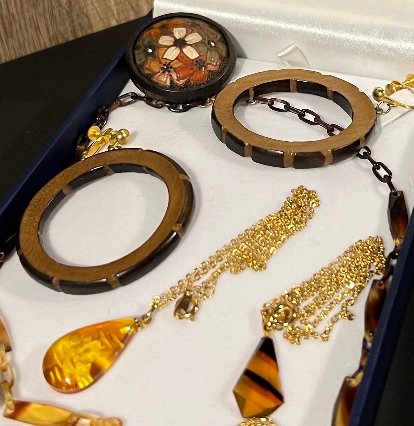 遺品整理　ネックレス　イヤリング　ブレスレット　まとめ売り　刻印あり 遺品整理 生前整理 アクセサリーまとめ売り ネックレス