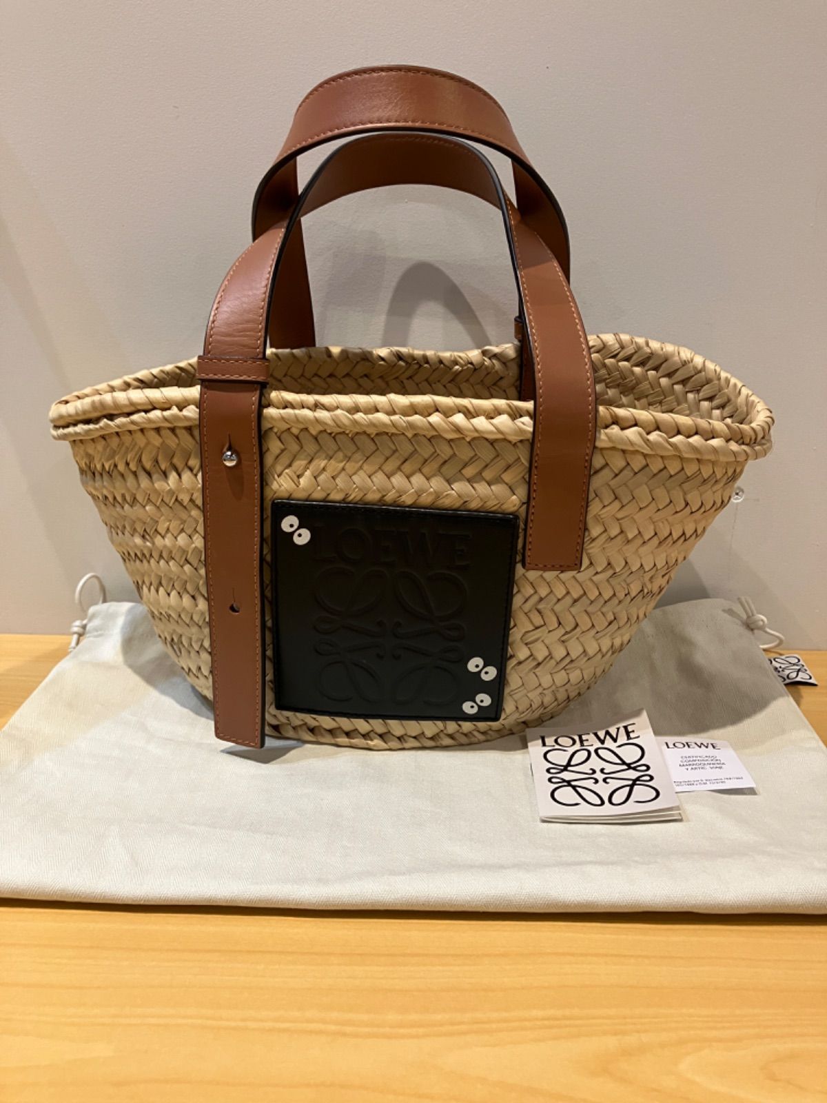 ITA2JNJRPBNW】LOEWE ロエベ カゴバッグ バスケット まっくろくろすけ ITA2JNJRPBNW】LOEWE ロエベ カゴバッグ バスケット まっくろくろすけ
