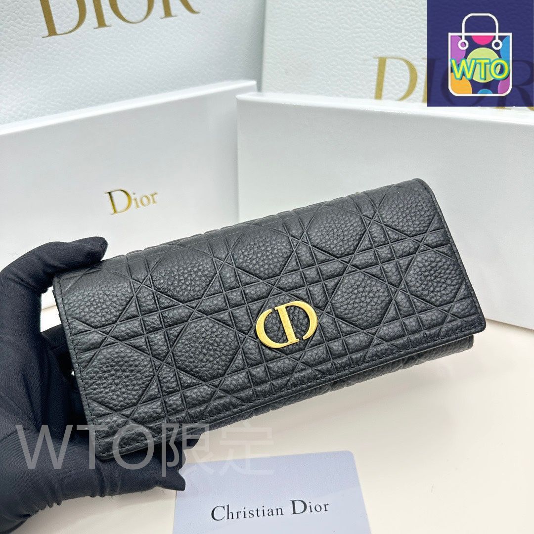 DIOR 【新品/未使用/正規品】【売れ筋】 今日特価】Dior ディオール 最新人気ウォレット 輸入小牛皮で