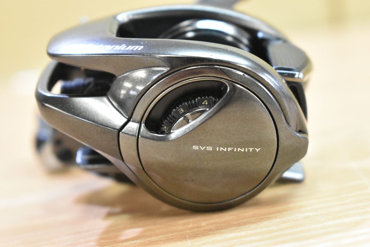  シマノ 20 メタニウム 右 SHIMANO Metanium ベイトリール バス釣り ブラックバス ベイトリール(ルアー用) リール