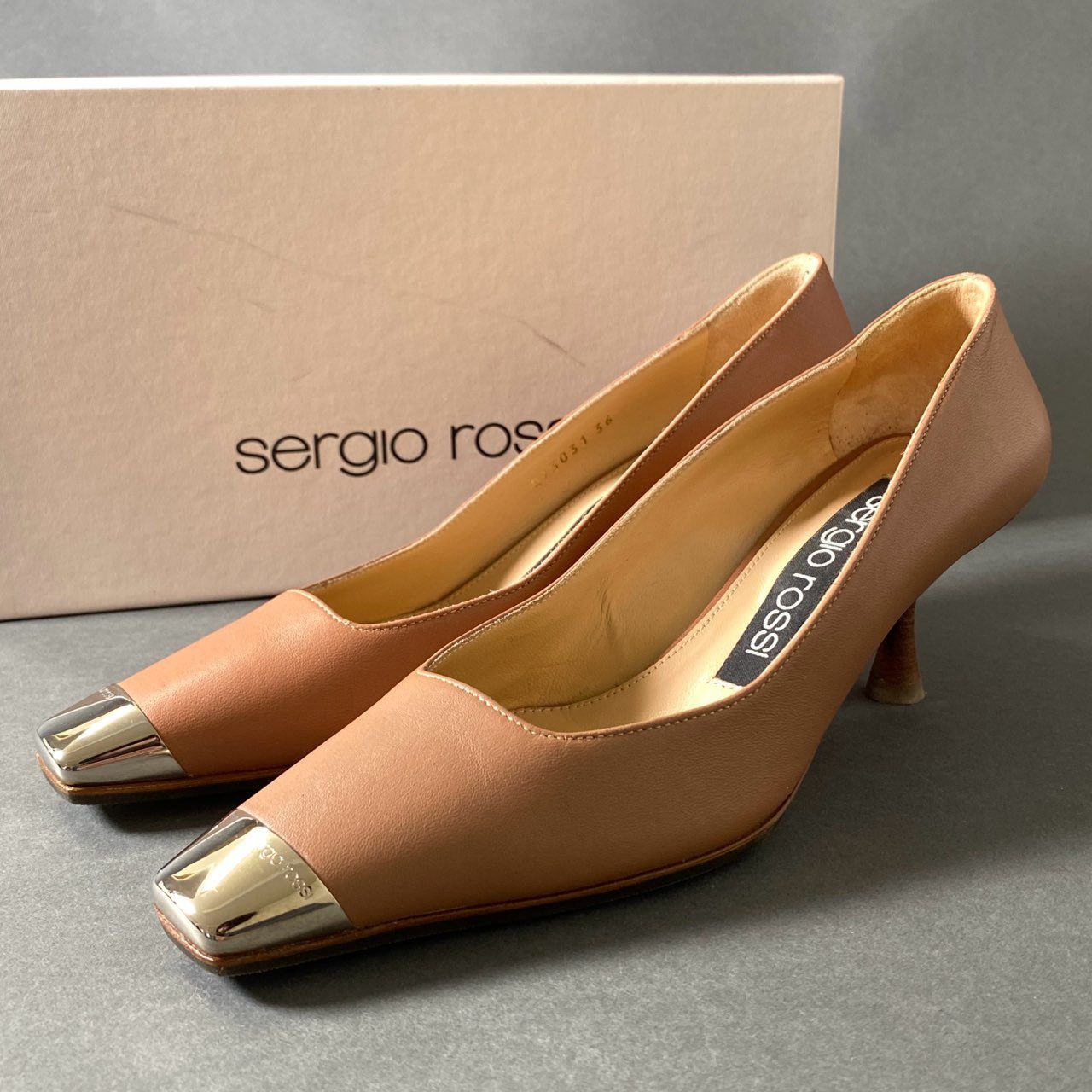 セルジオロッシ パンプス sr twenty レザー アイボリー サイズ36 セルジオロッシ パンプス sr twenty レザー アイボリー サイズ36