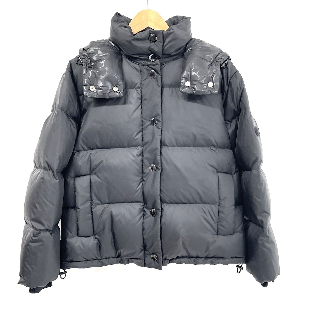 COACH(コーチ) ダウンジャケット サイズS レディース美品 - CB633 黒  