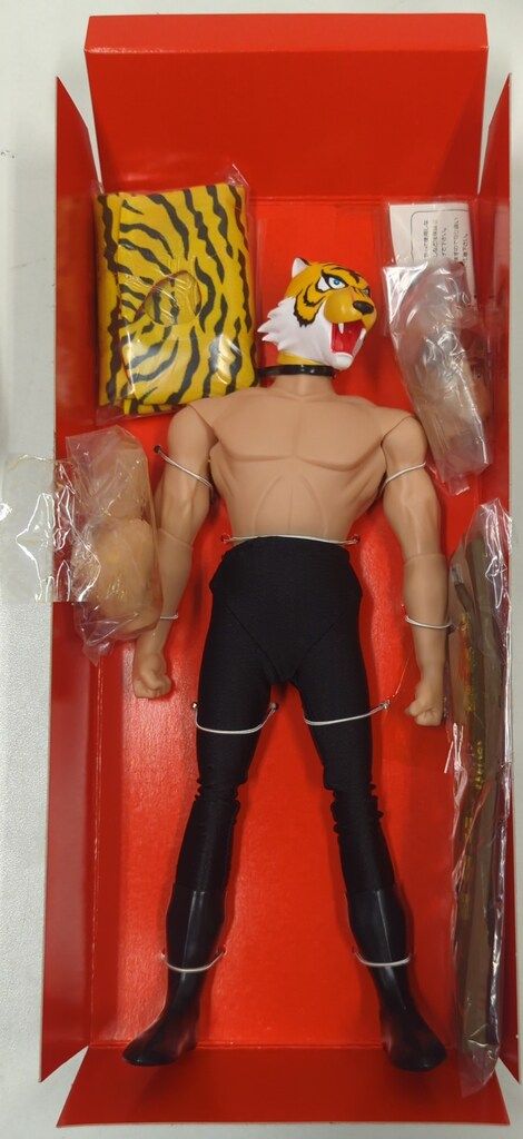 メディコム・トイ REAL ACTION HEROES タイガーマスク タイガー