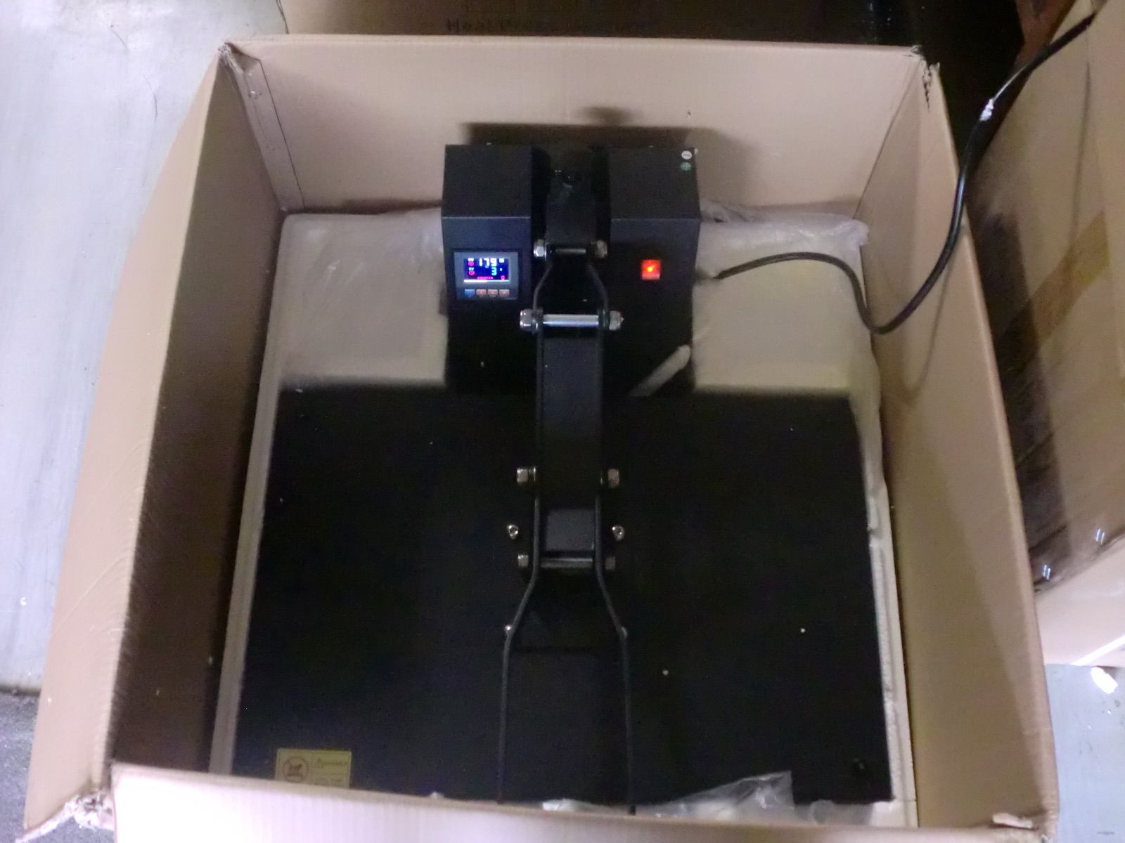 ヒートプレス機（40cm×60cm)200V用1台 - メルカリ