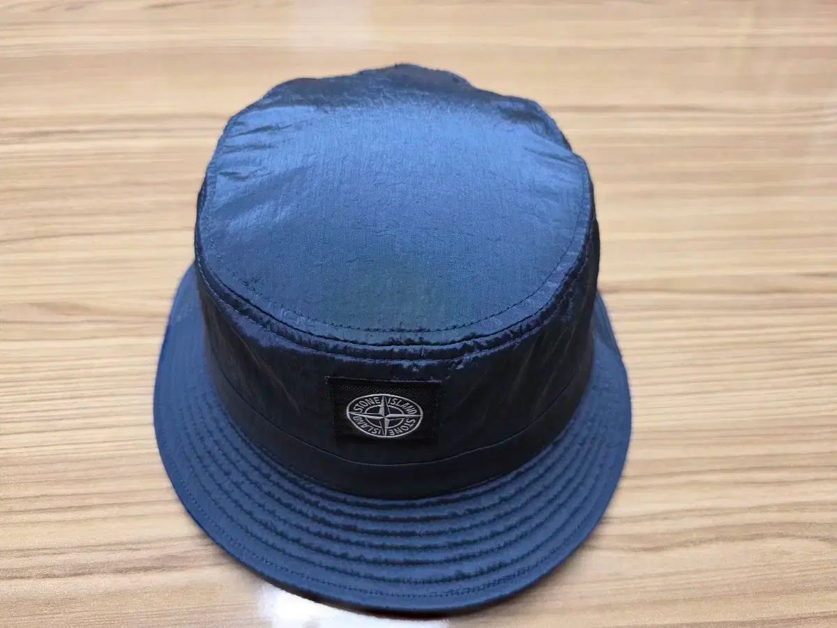 Stone  ストーンアイランド　バケットハット ネイビー　Lサイズ STONE ISLAND(ストーンアイランド) バケットハット ネイビー Stone