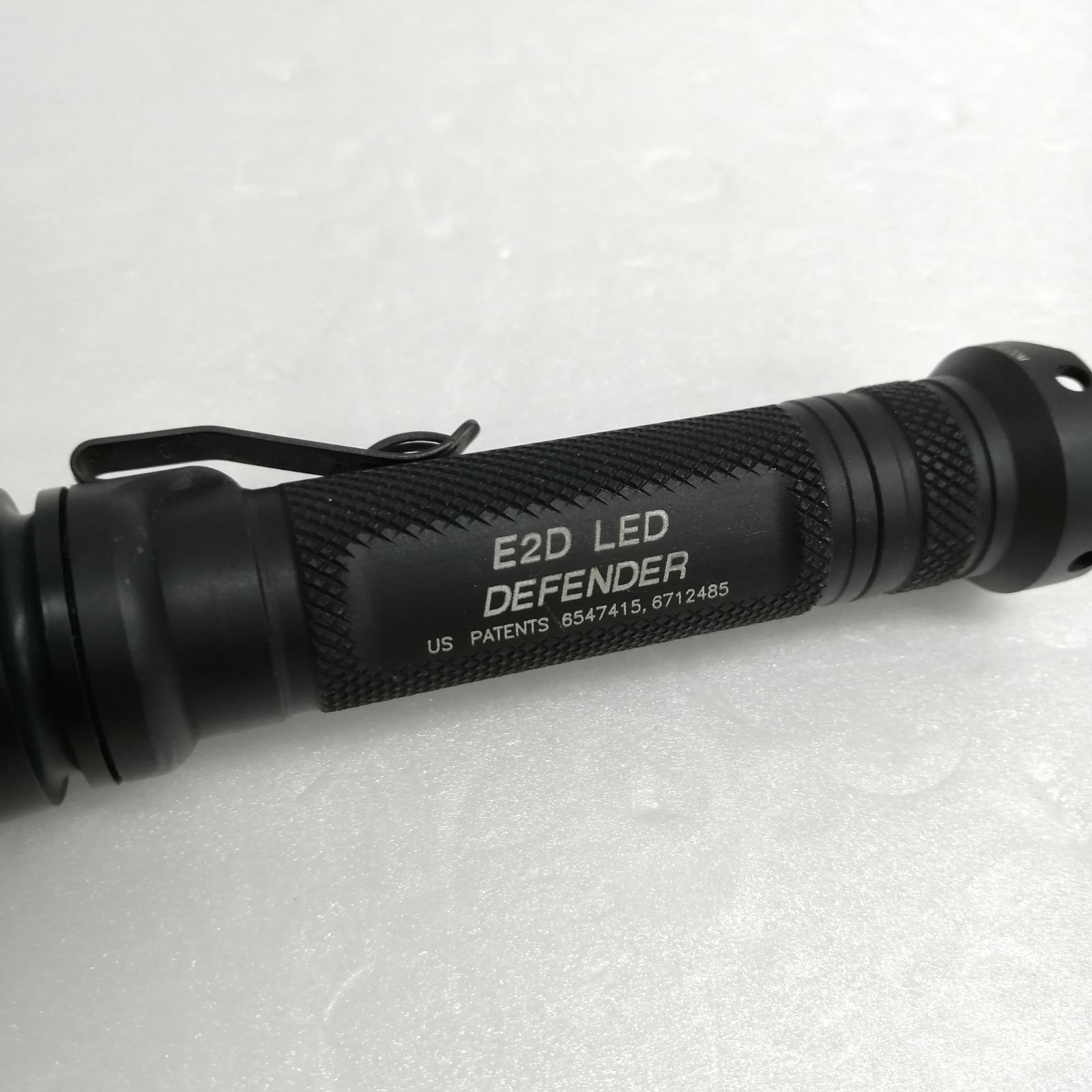 1日 セール10%オフ 動作品 SUREFIRE ライト E2D LED DEFENDER HRDEVELOPMENT_JP