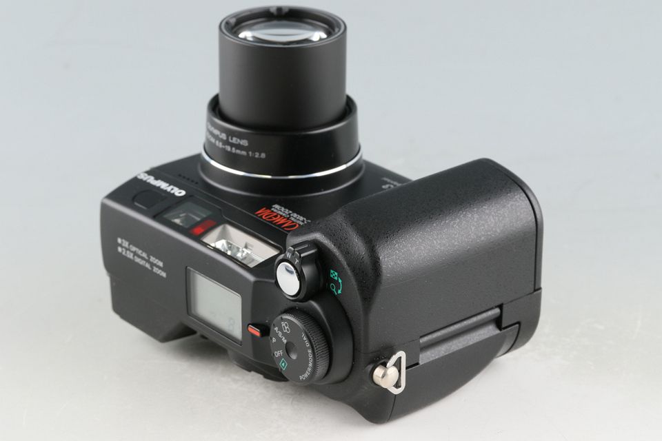 Olympus Camedia C-3030 Zoom Digital Camera *Japanese Version Only