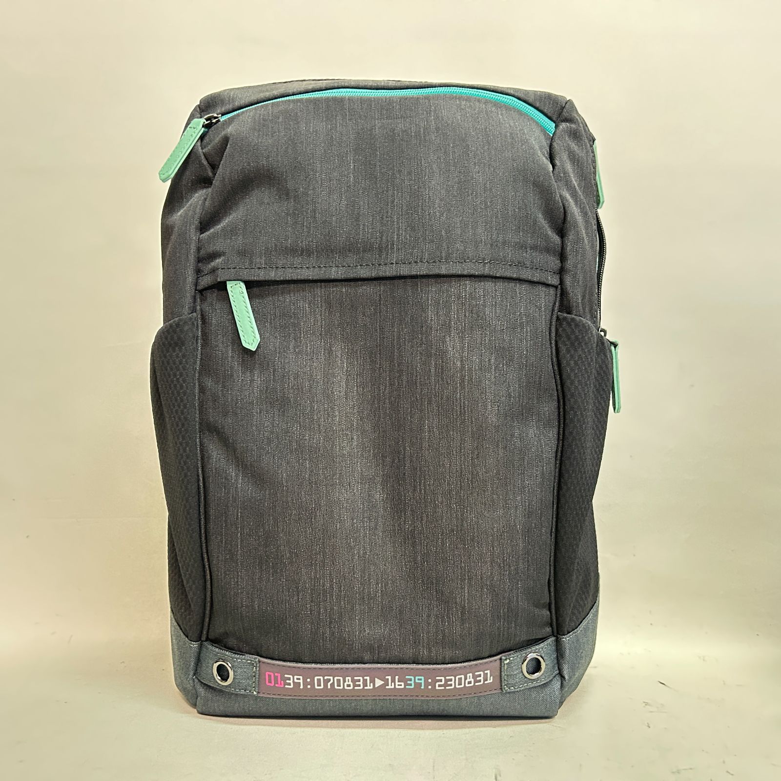 浜館41-889】 初音ミク PCリュック ネオブラック 【品】 【公式通販】