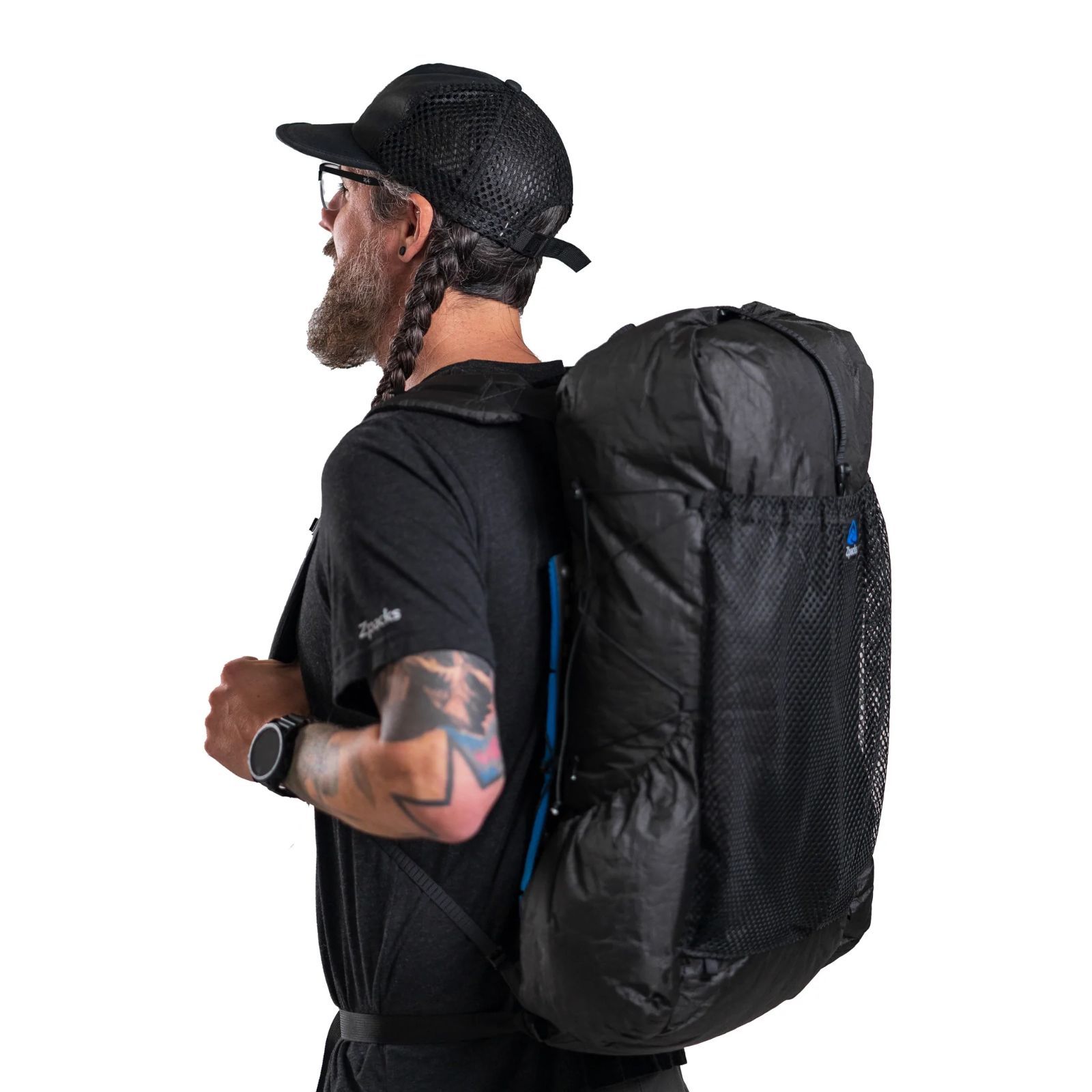 新品】Zpacks Nero Ultra Backpack 38L ステッカー付 登山用品 | d