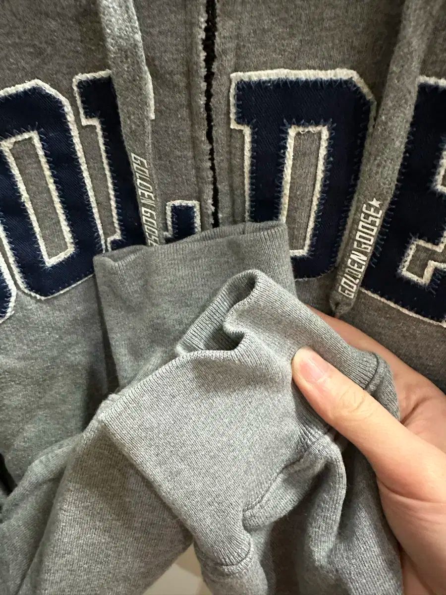 フード付きTシャツ