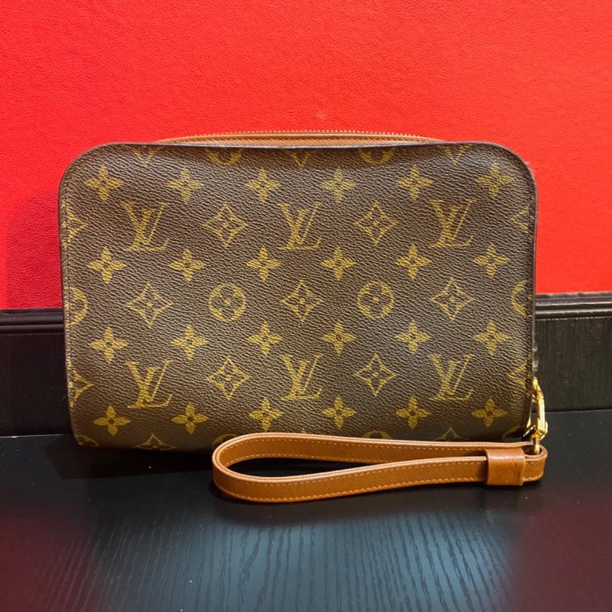 極美品】⭐︎ LOUIS VUITTON ルイヴィトン オルセー セカンドバッグ クラッチバッグ モノグラム 保存袋付き シリアルナンバーあり  ヴィンテージ ビンテージ vintage 古着 70s 80s 90s 男女兼用 ユニセックス ショルダー付き - メルカリ