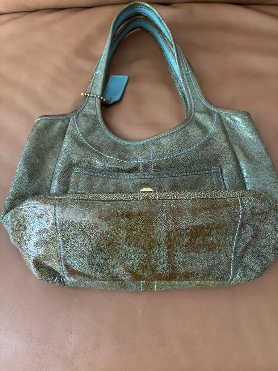 COACH オリーブ色 ショルダーバッグ COACH(コーチ) オリーブカラー ショルダーバッグ - メルカリ