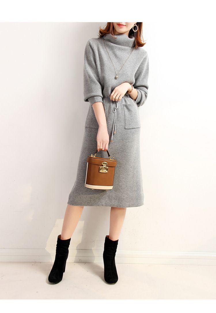 ニットワンピース