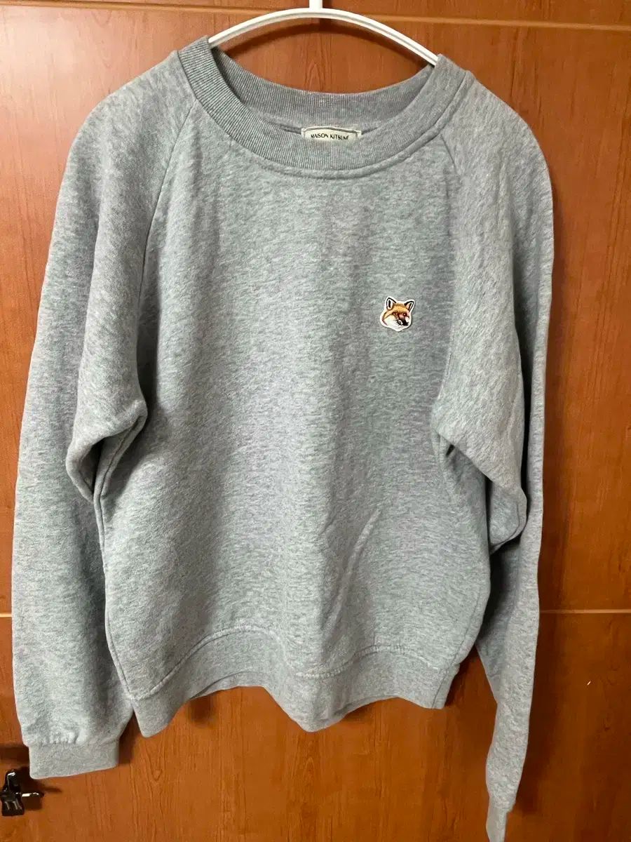 Maison Kitsuné メゾンキツネ トレーナー グレー s